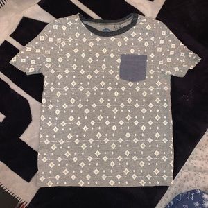Toddler boy’s Old navy t-shirt; Used; Size 4t